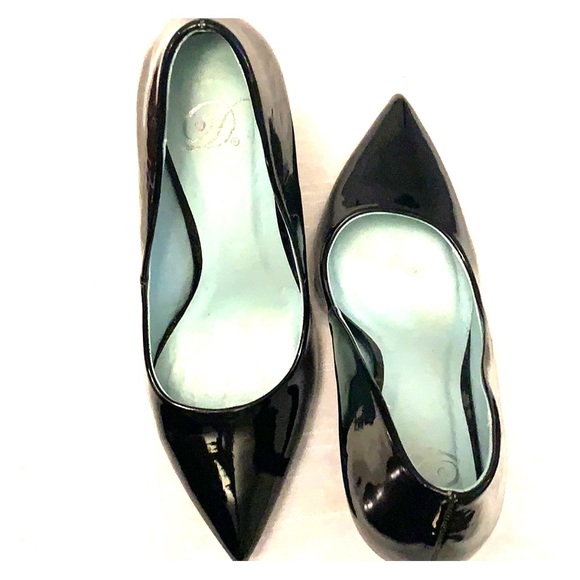 Shoes - Patent Leather Pumps